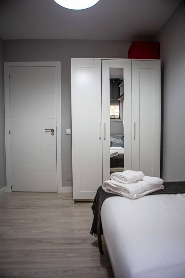 Lovely 3 Bedroom Apartment Next To Fuencarral Madryt Zewnętrze zdjęcie