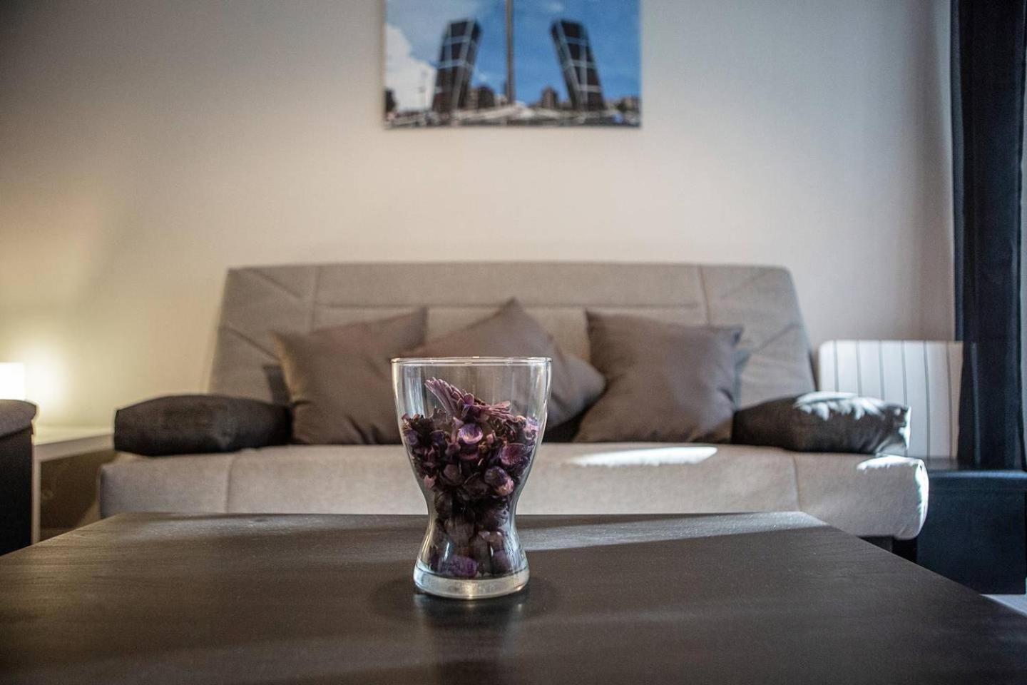 Lovely 3 Bedroom Apartment Next To Fuencarral Madryt Zewnętrze zdjęcie