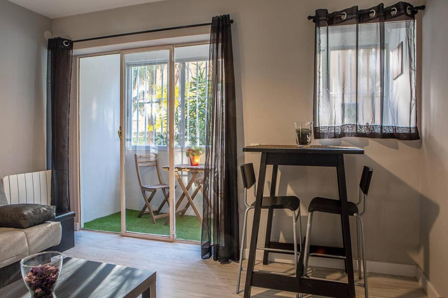 Lovely 3 Bedroom Apartment Next To Fuencarral Madryt Zewnętrze zdjęcie